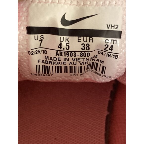 Nike AR1903 Womens Size 7 Tanjun Pink Sneakers Shoes - Picture 2 of 8